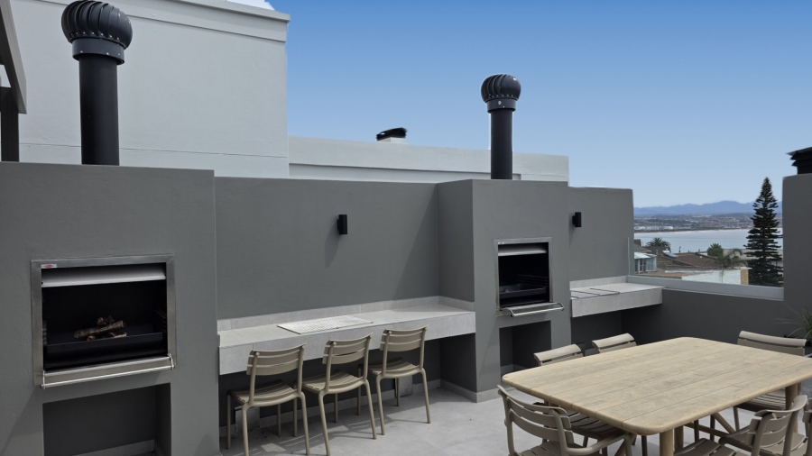 2 Bedroom Property for Sale in Da Nova Western Cape
